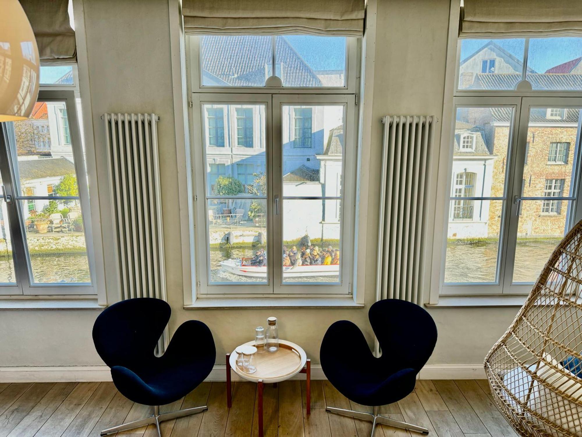 Sleeping Swan Bed and Breakfast Brygge Exteriör bild